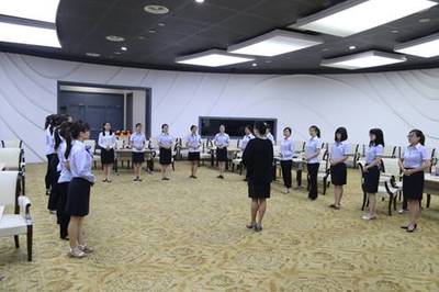 提升素質(zhì)強(qiáng)服務(wù) 展示低碳新風(fēng)采——中國杭州低碳科技館展覽部開展服務(wù)專項(xiàng)培訓(xùn)